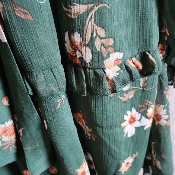 Inspired Hearts Green Floral Ruffle Dress - Picture 5 of 14